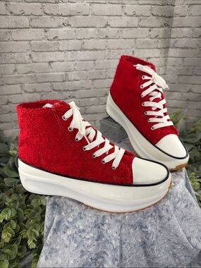 EMMA NEW YORK - Red Fleece Fabric Mid-High Platform Fashion Sneakers WMS 10M ❤️